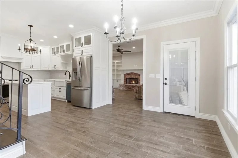1817 S 27th Place, Rogers, AR 72758, Rogers, Arkansas, United States. - Photo 9