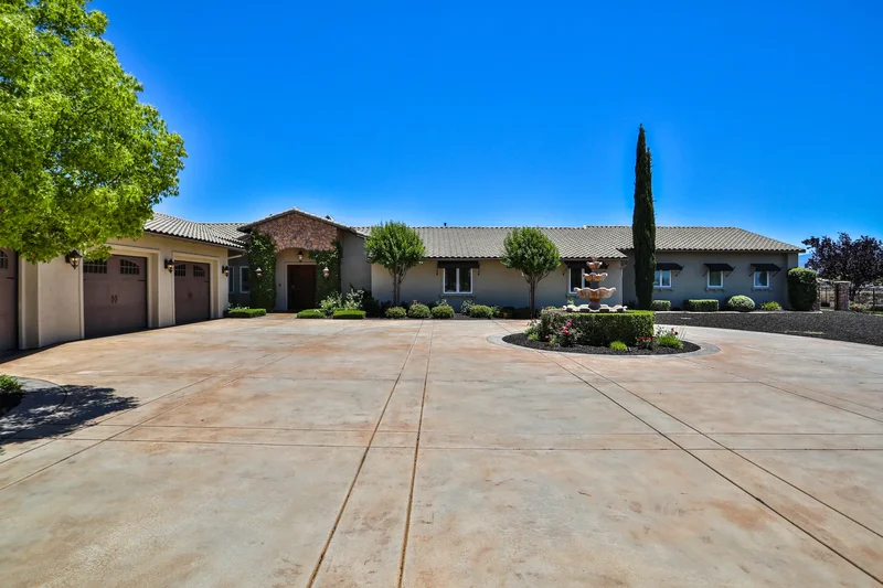 39520 Colleen Way , Temecula, CA 92592, Temecula, California, United States. - Photo 67