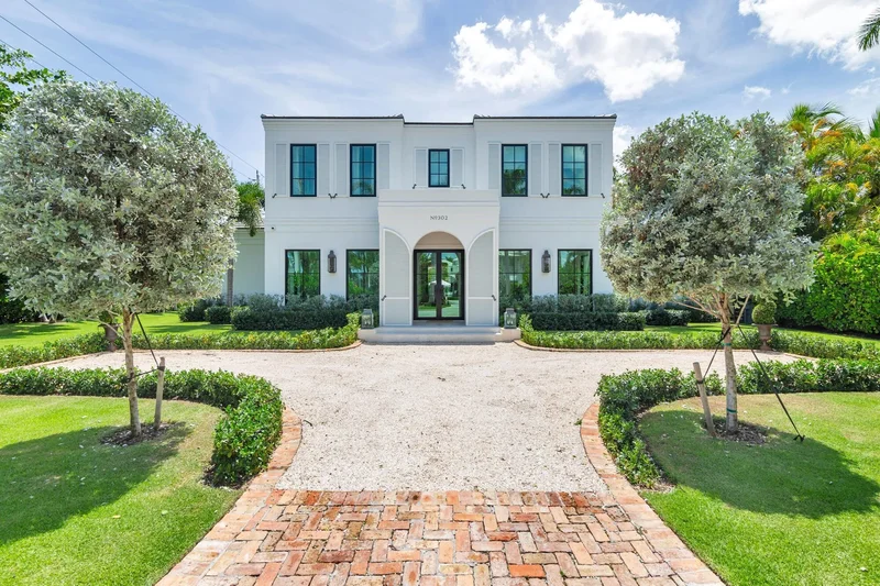 302 E Lakewood Road, West Palm Beach, Florida, United States. - Photo 54