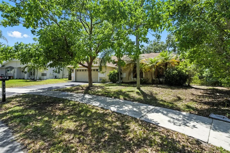 5172 NW 53rd Ave, Coconut Creek, FL 33073, Coconut Creek, Florida, United States. - Photo 15