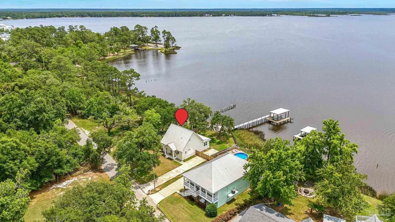 7693 Petersen Pt Rd, Milton, FL 32583, Milton, Florida, United States. - Photo 22