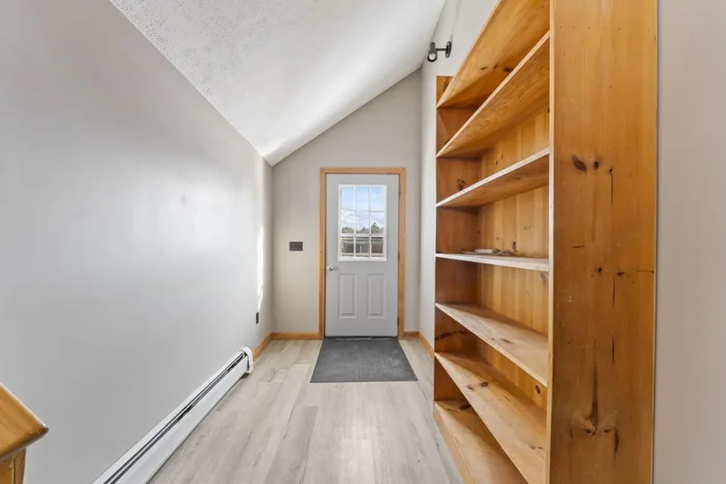 823 Washington Street N, Auburn, ME 04210, Auburn, Maine, United States. - Photo 6