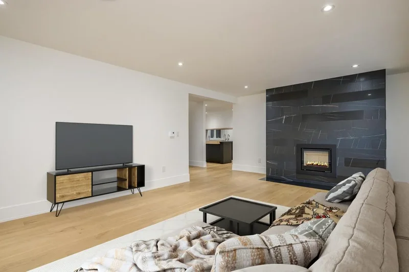 1025 Belmont on the Arm, Halifax, Nova Scotia, Canada. - Photo 27
