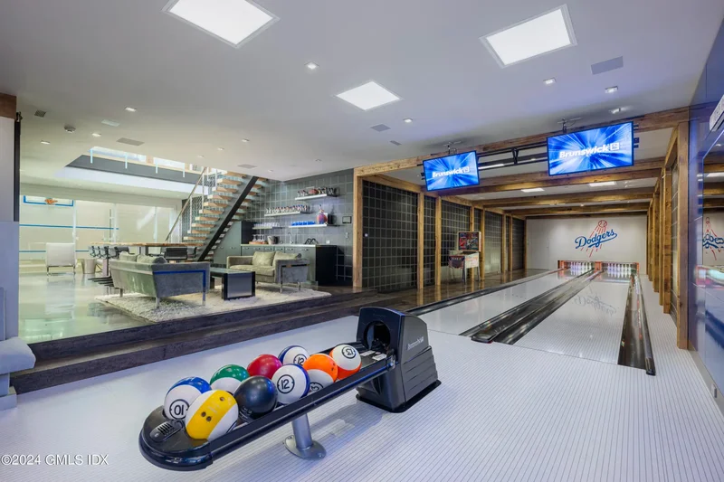 865 Hollow Tree Ridge Rd, Darien, Connecticut, United States. - Photo 31