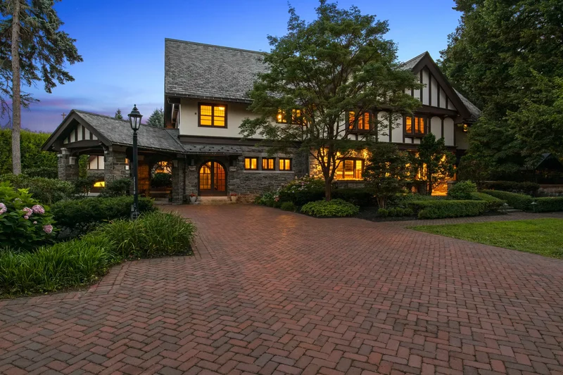 2615 East Avenue , Brighton, NY 14610, Brighton, New York, United States. - Photo 1