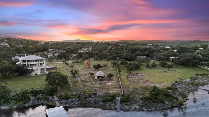 19900 Moon Dance Lane , Spicewood, TX 78669, Spicewood, Texas, United States. - Photo 30
