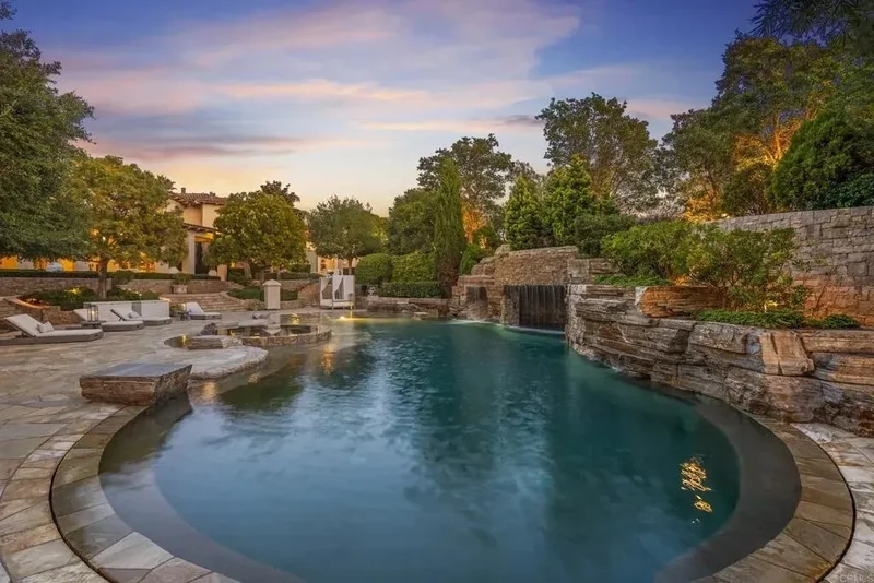 6853 Rancho Valencia Rd., Rancho Santa Fe, California, United States. - Photo 38