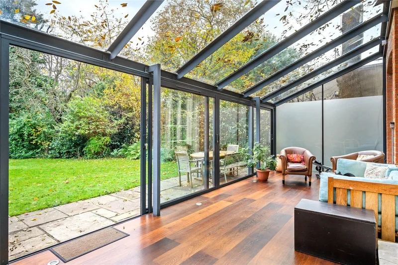 Canonbury Park South, Islington, London, London, England, United Kingdom. - Photo 6