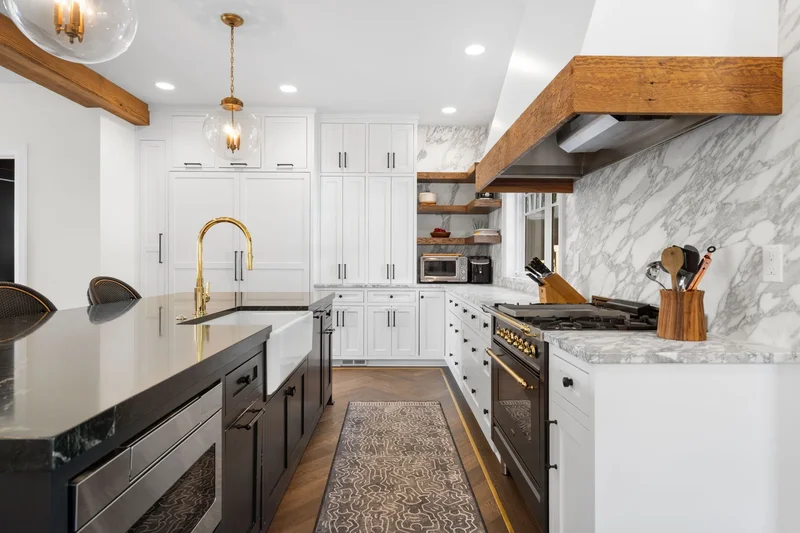 312 Prospect St , Seattle, WA 98109, Seattle, Washington, United States. - Photo 13
