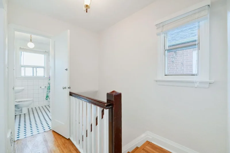 930 Eglinton Ave E, Toronto, ON M4G 2L3, Toronto, Ontario, Canada. - Photo 45