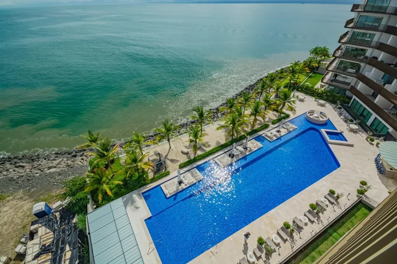 Exclusive 2-Floor Penthouse with Private Terrace Panoramic Ocean Views Seascape – Ocean Reef Islands