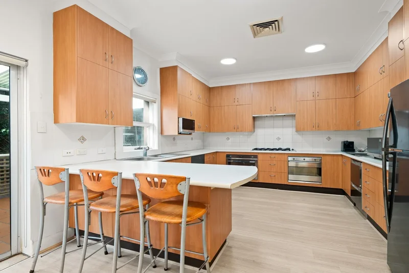56 Warners Avenue, North Bondi, NSW, Bondi Beach, New South Wales, Australia. - Photo 12
