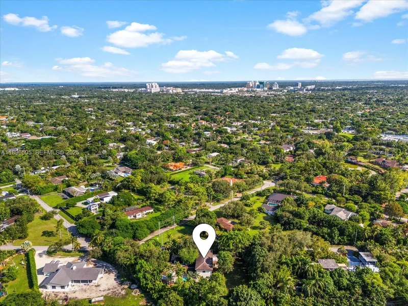 8501 SW 68th St Rd, Miami, Florida, United States. - Photo 49