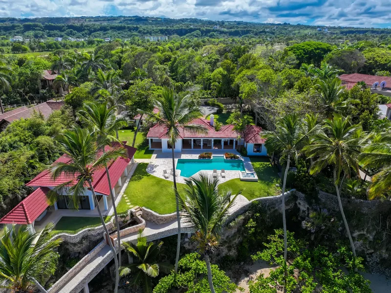 Villa Florita: Rare Oceanfront Sanctuary in the Exclusive Orchid Bay Community