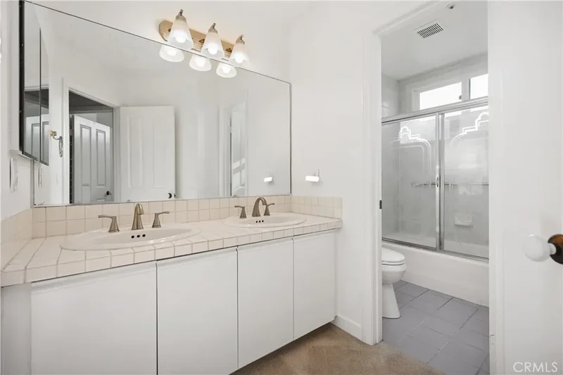 286 Carefree, Costa Mesa, CA 92627, Costa Mesa, California, United States. - Photo 17