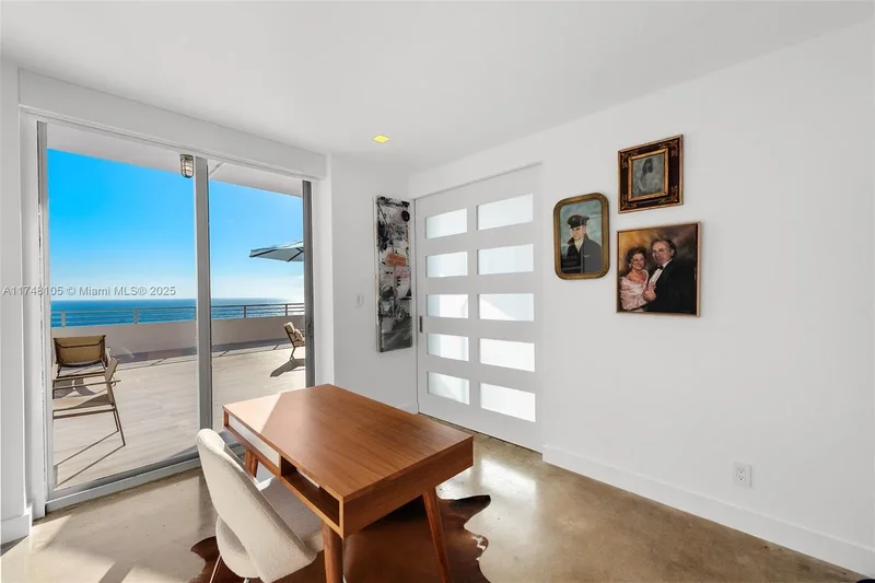 5555 Collins Ave PHC, Miami Beach, FL, 33140, USA, Miami Beach, Florida, United States. - Photo 29