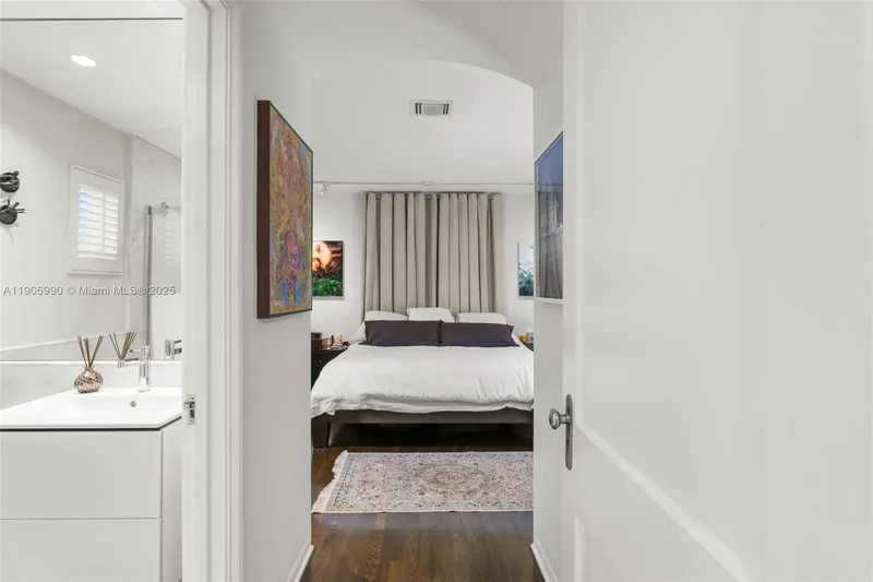 482 NE 93rd St, Miami, Florida, United States. - Photo 24