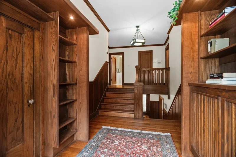 2528 Sheridan Road , Evanston, IL 60201, Evanston, Illinois, United States. - Photo 27