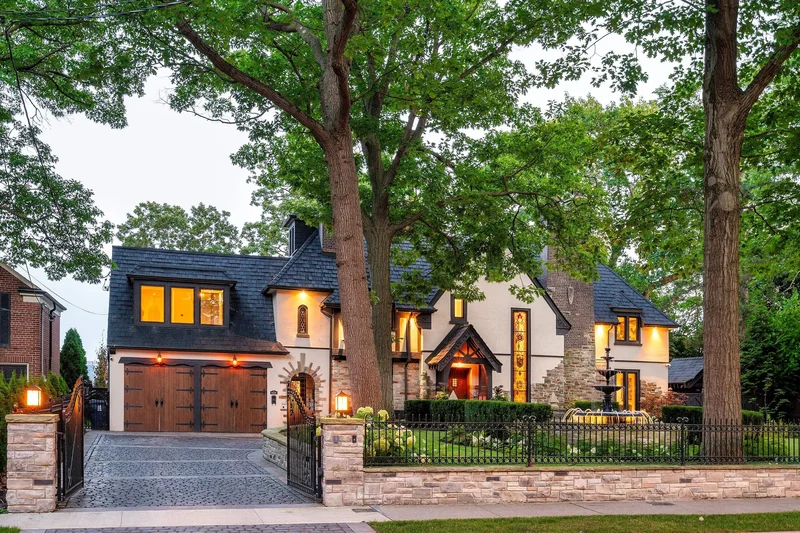 57 Baby Point Cres, Toronto, ON M6S 2B7, Toronto, Ontario, Canada. - Photo 5