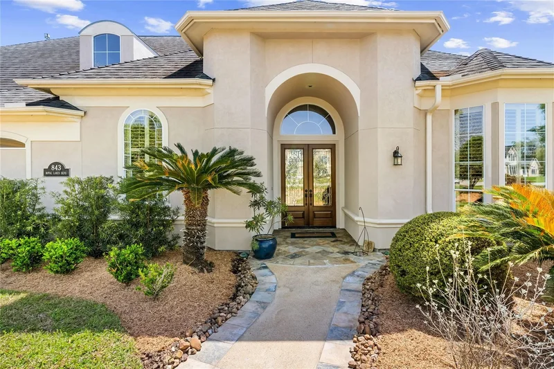 843 Royal Lakes Boulevard, Rosenberg, Texas, United States. - Photo 27