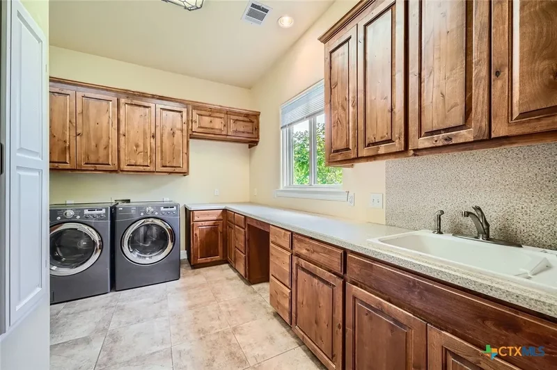 1104 Jennings Branch Road, Georgetown, Texas, United States. - Photo 31