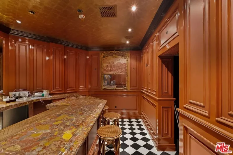 3924 W Sunset Boulevard, Los Angeles, California, United States. - Photo 56