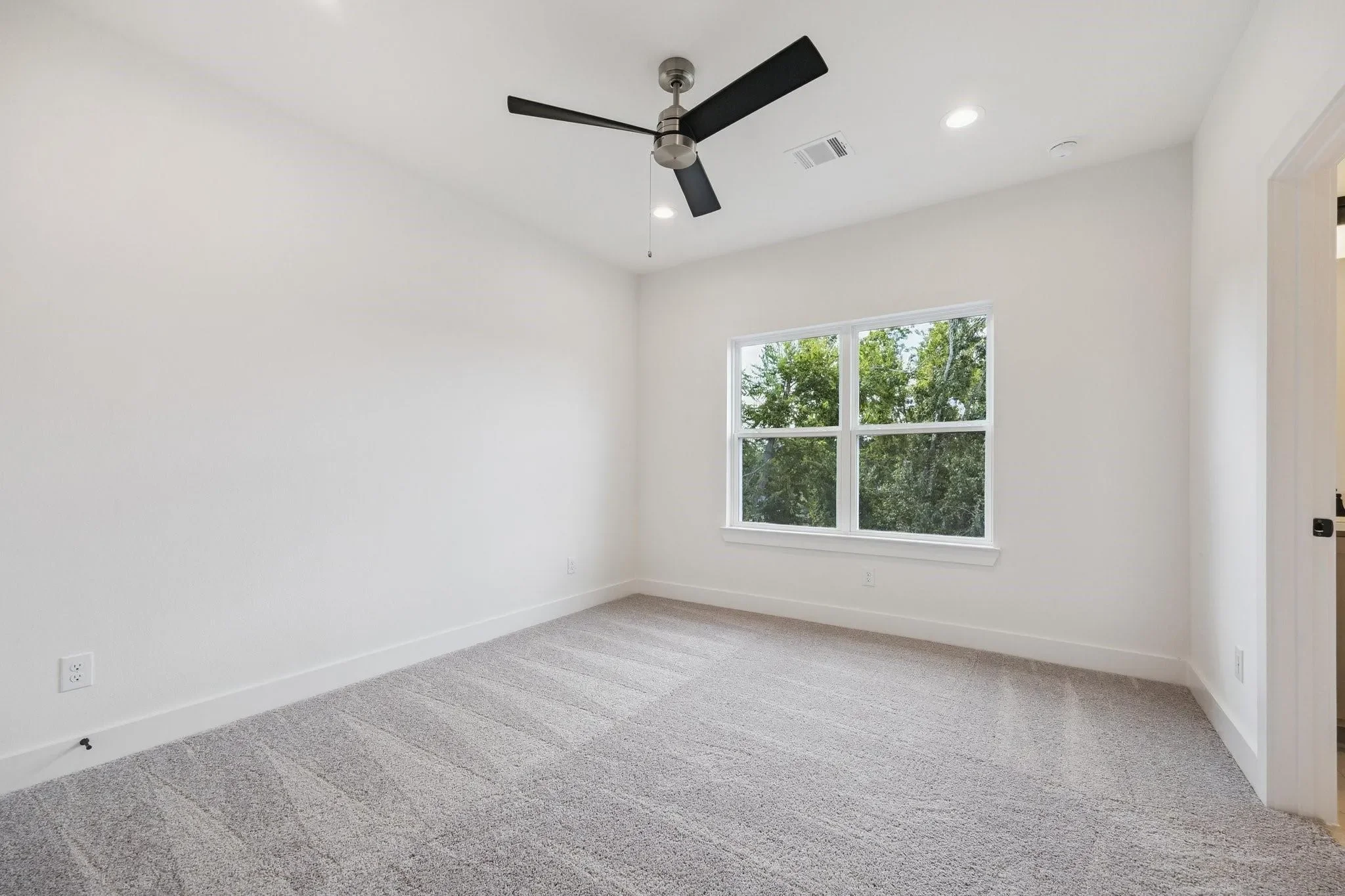 2211 Saxon Drive, Houston, Texas, United States. - Photo 23