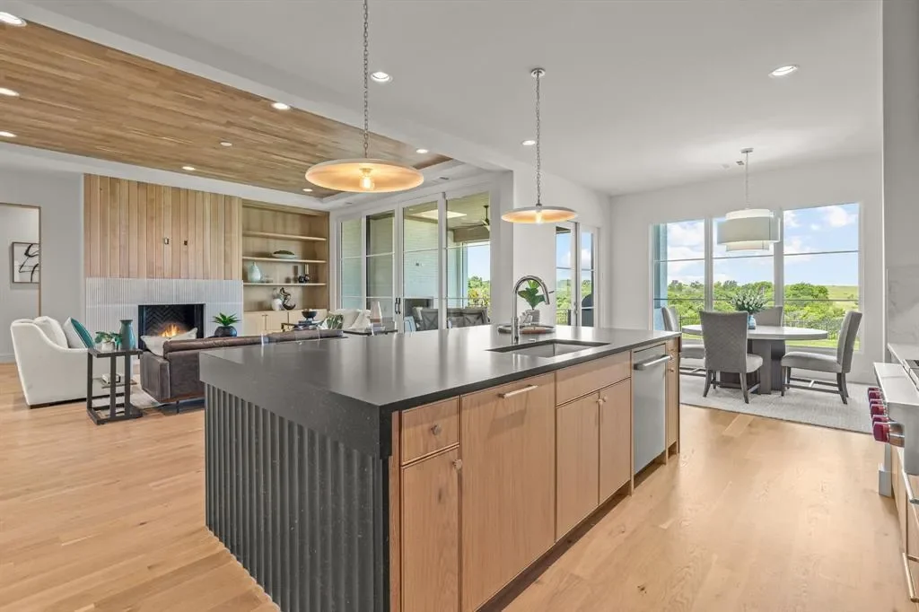 4524 Chablis Drive, Fort Worth, Texas, United States. - Photo 17