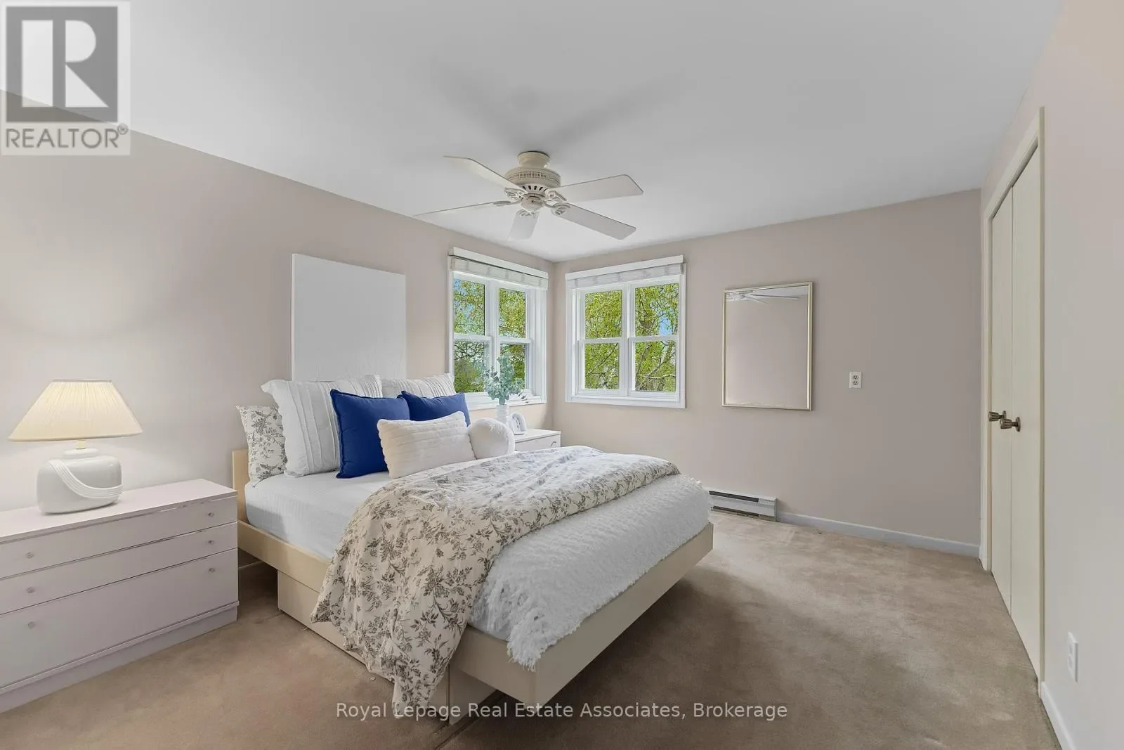 Gallery photo 4