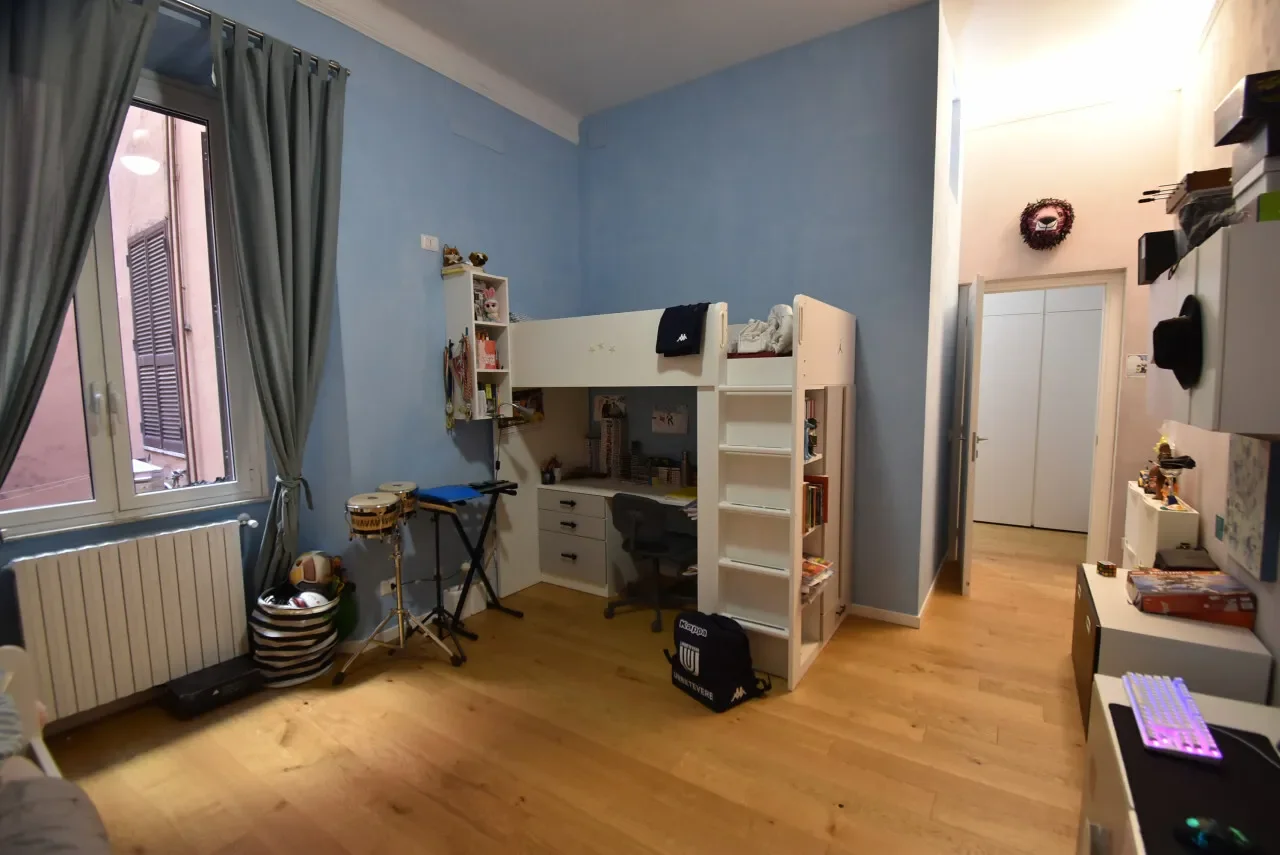Gallery photo 12