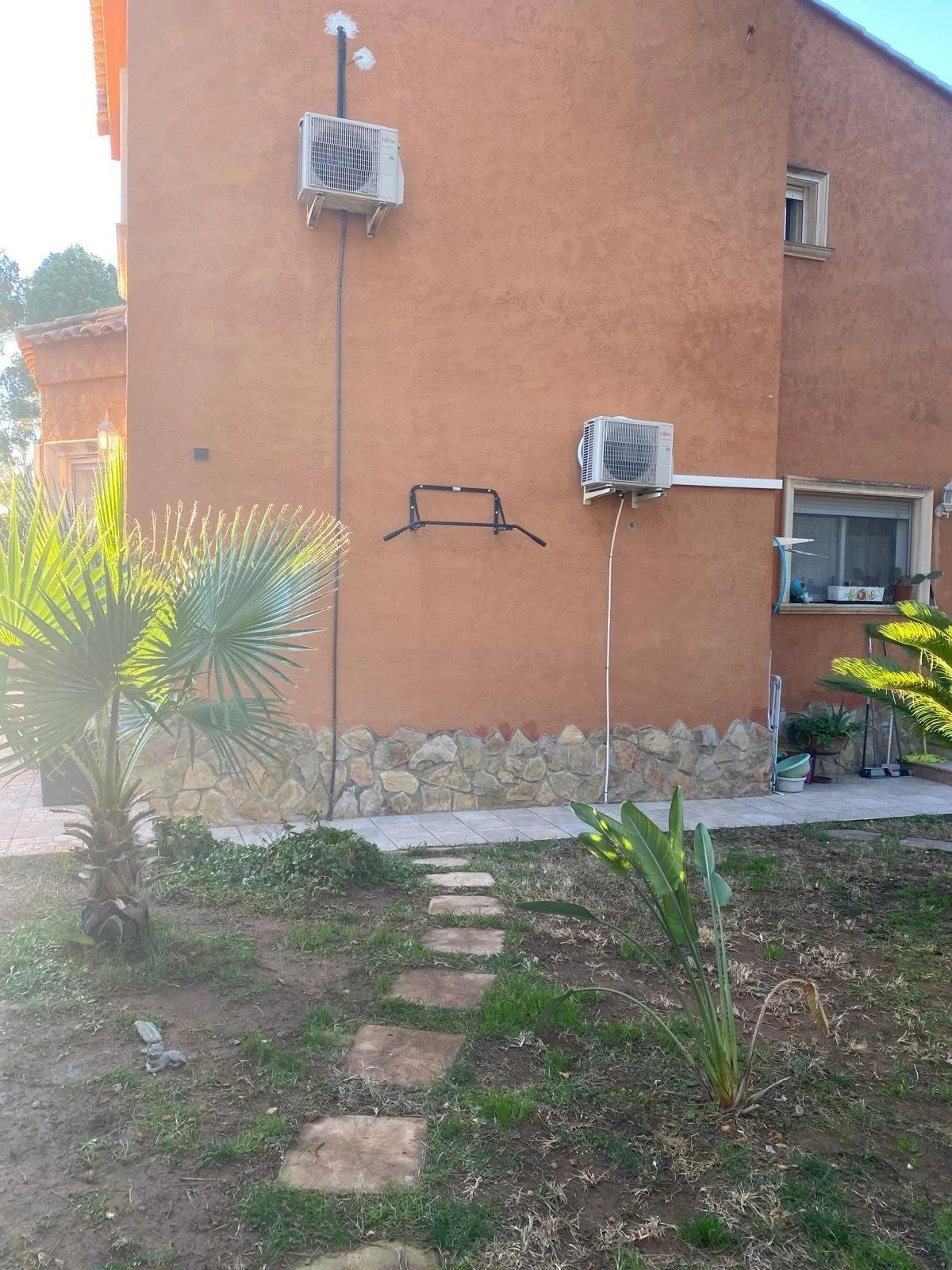 Exterior photo 12
