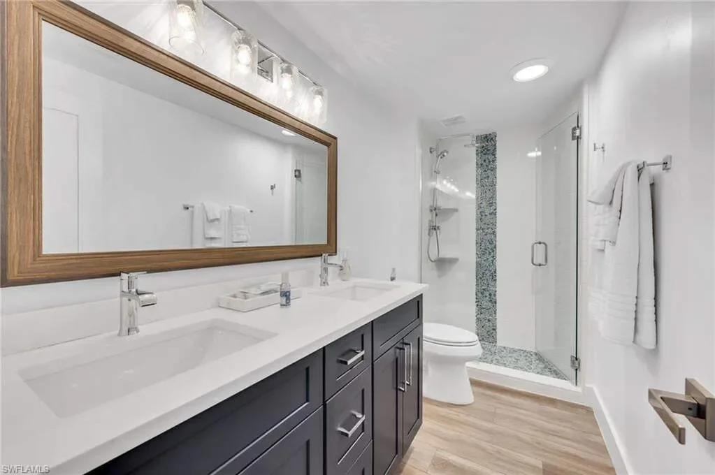 400 Park Shore DR, #302, Naples, FL, 34103, USA, Naples, Florida, United States. - Photo 15