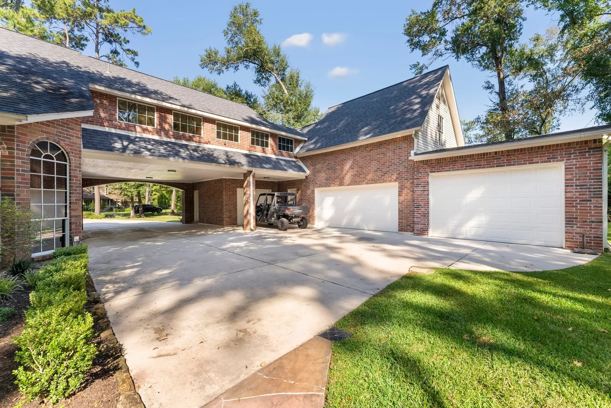 27 Misty Grove Circle, The Woodlands, TX 77380, The Woodlands, Texas, United States. - Photo 33