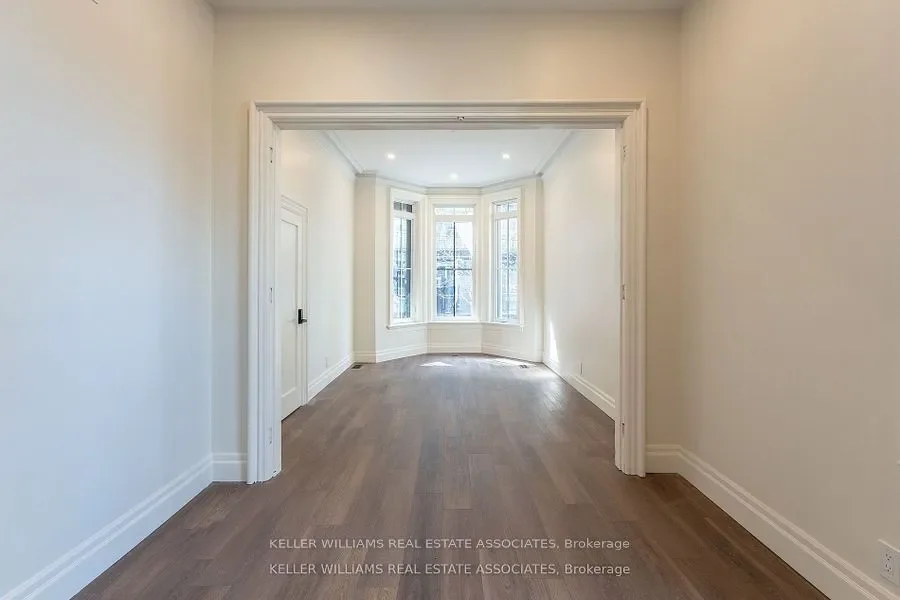 Gallery photo 3