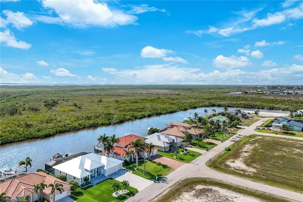1128 NW 43rd AVE, Cape Coral, FL, 33993, USA, Cape Coral, Florida, United States. - Photo 19