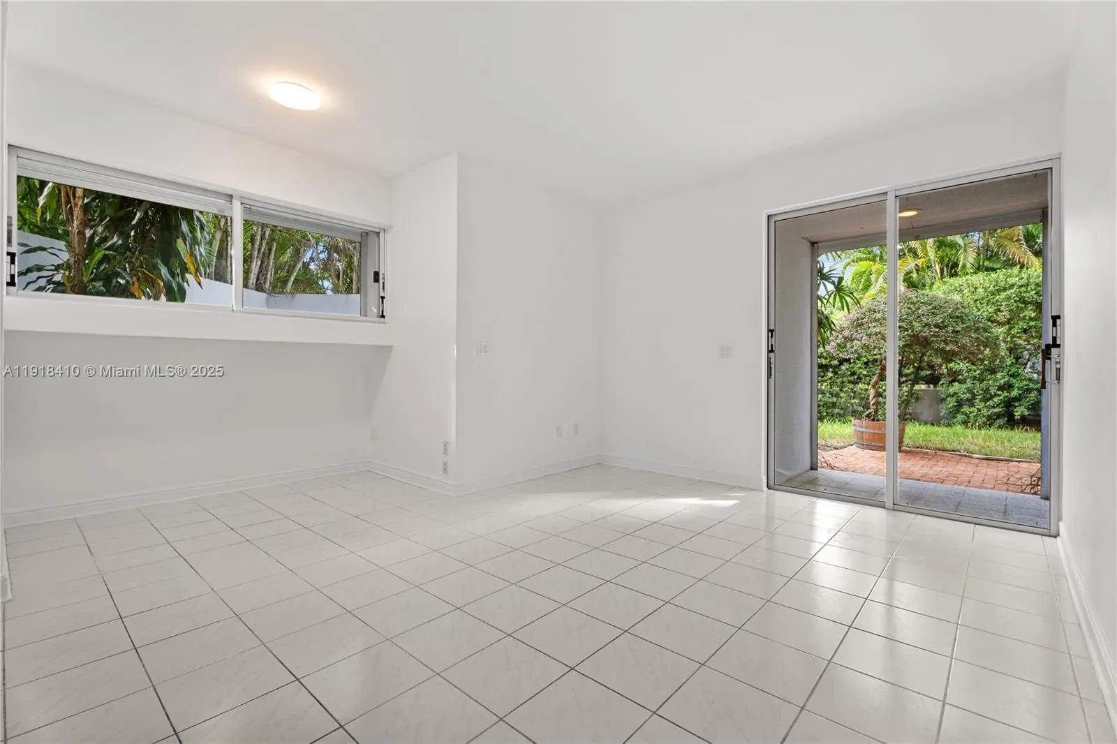 2475 S Bayshore Dr #2, Miami, Florida, United States. - Photo 27