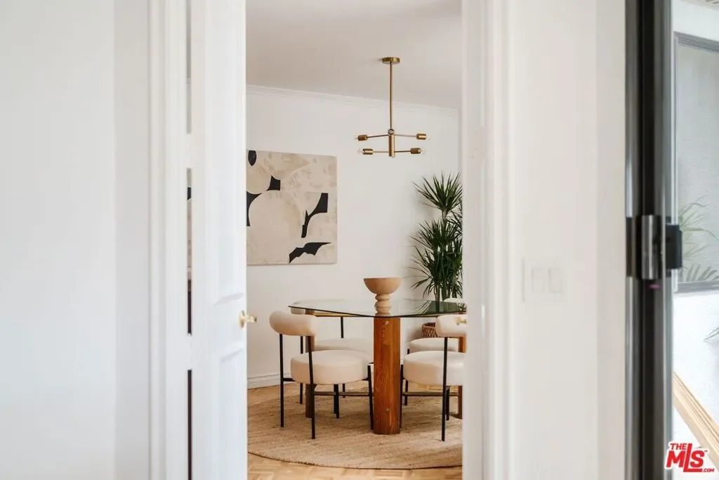 Gallery photo 3