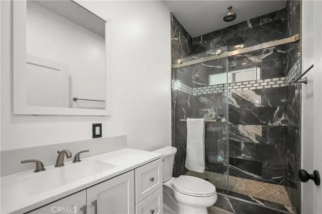 638 N Buttonwood, Orange, California, United States. - Photo 42