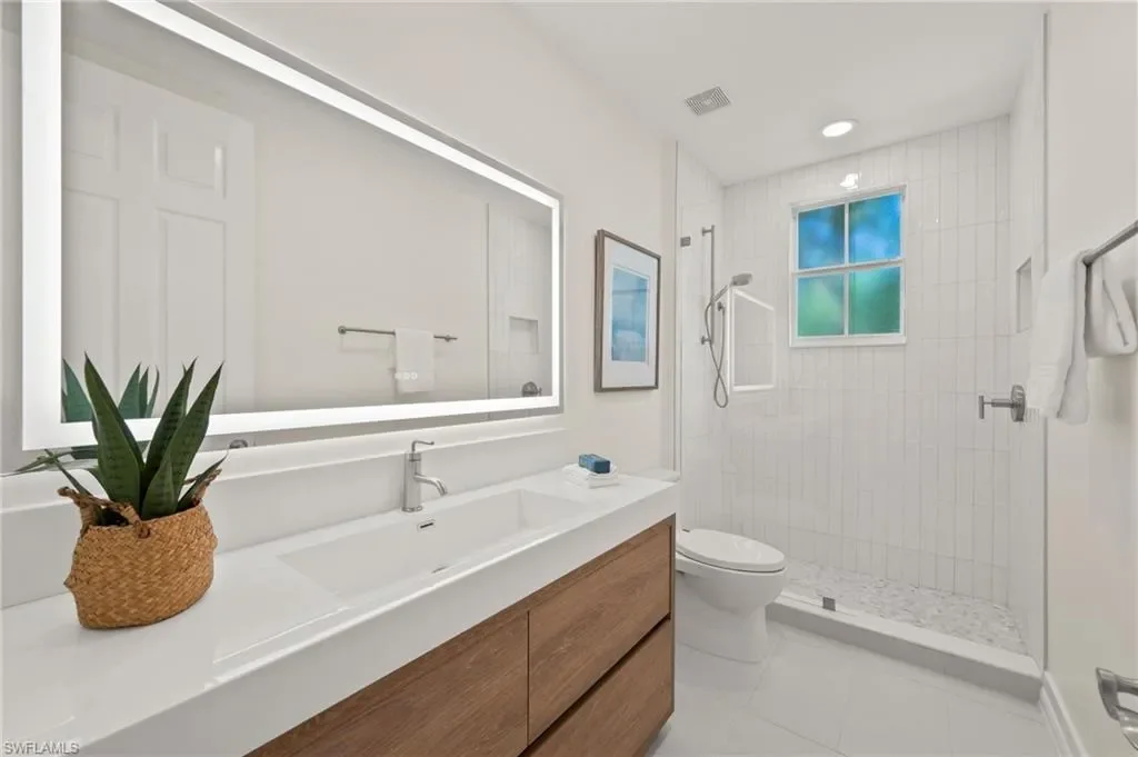 Gallery photo 3