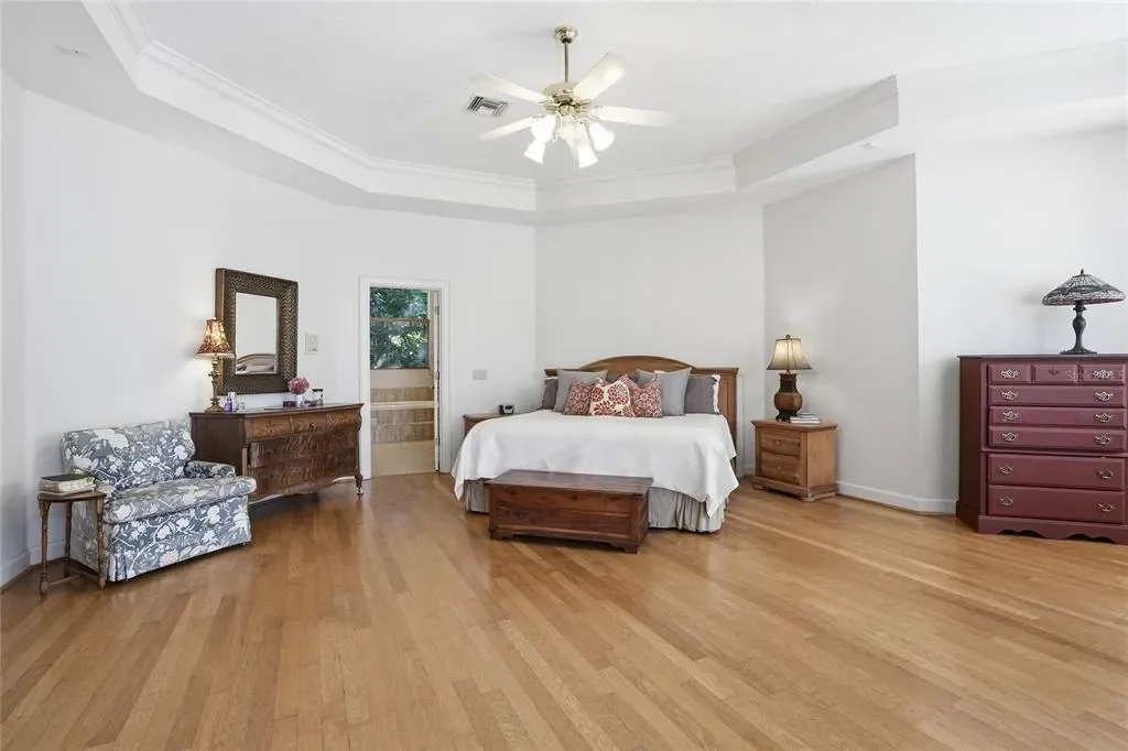 Gallery photo 3