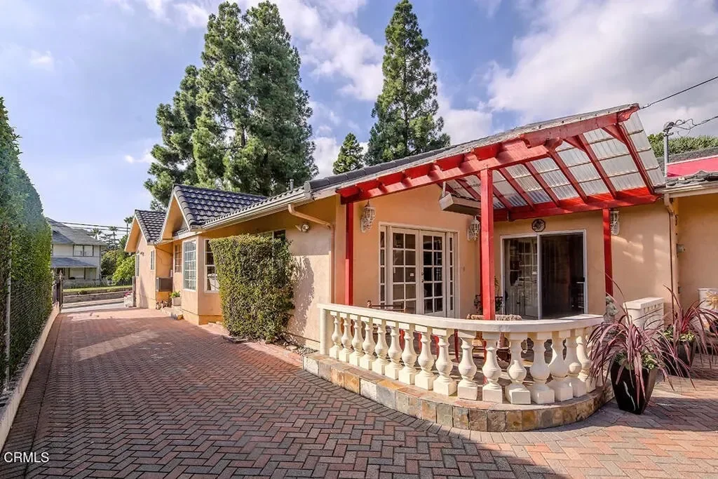 426 N Canyon Boulevard, Bradbury, California, United States. - Photo 46