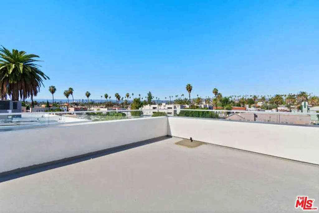 2636 Virginia Road, Los Angeles, California, United States. - Photo 23