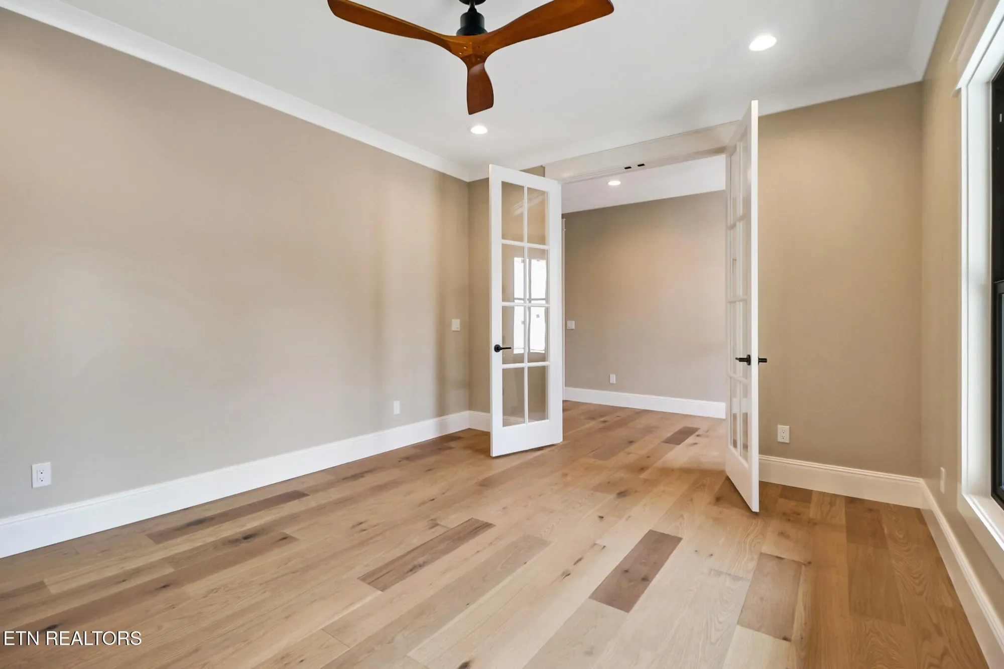 Gallery photo 11
