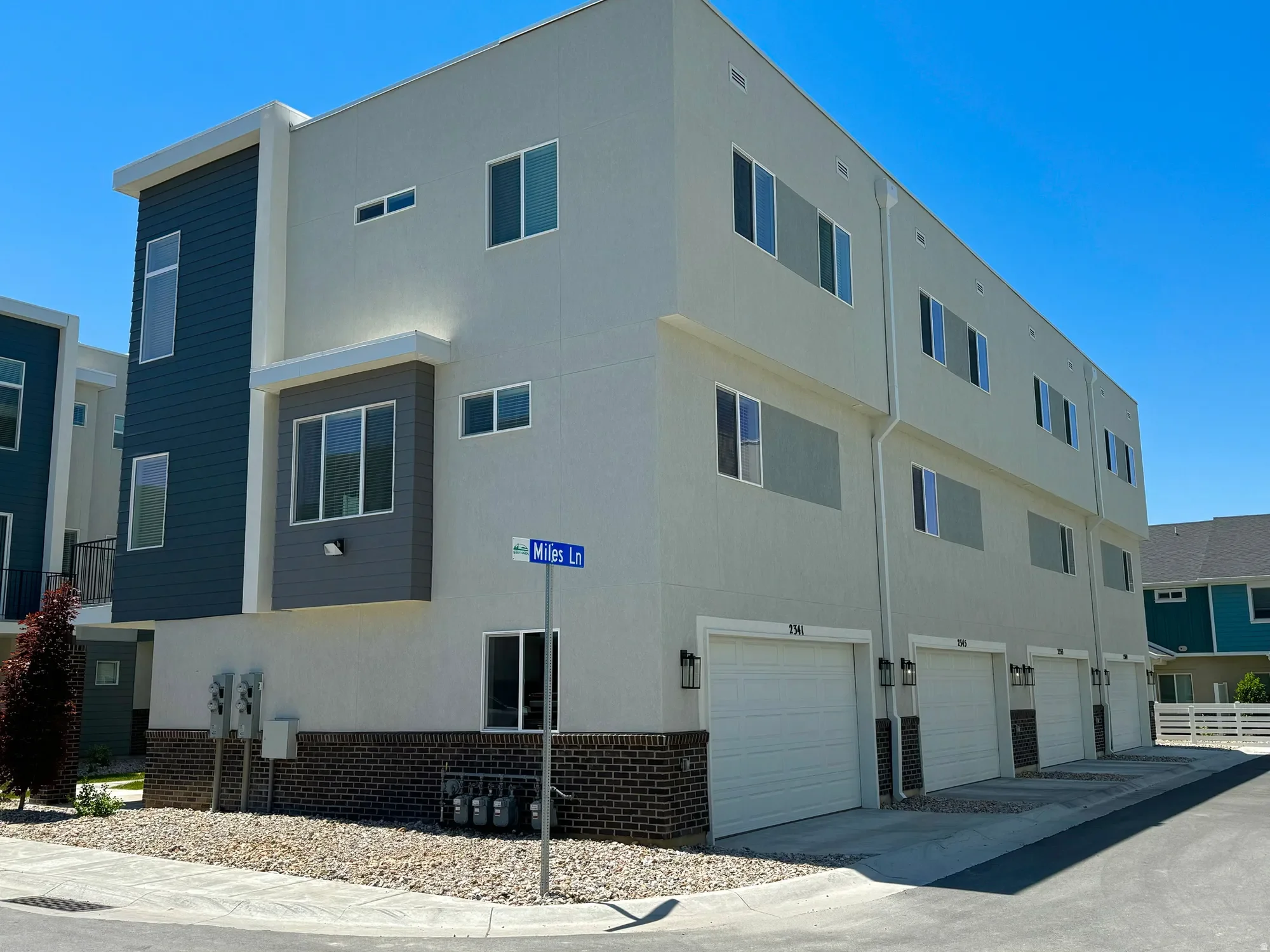 2354 W LEIGH LN G26-27, Ogden, Utah, United States. - Photo 4