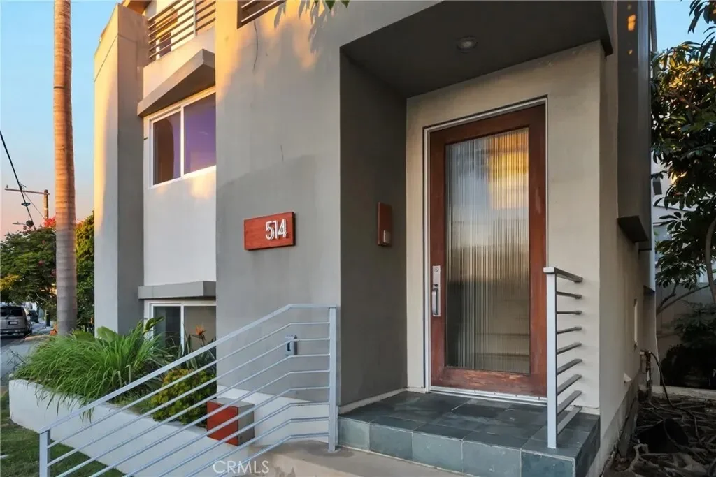 514 Ardmore, Hermosa Beach, California, United States. - Photo 3