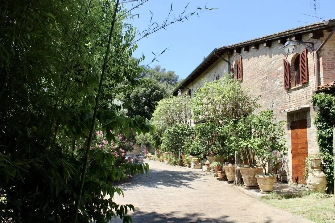Montevile, Rancolfo, Umbria, Italy. - Photo 17