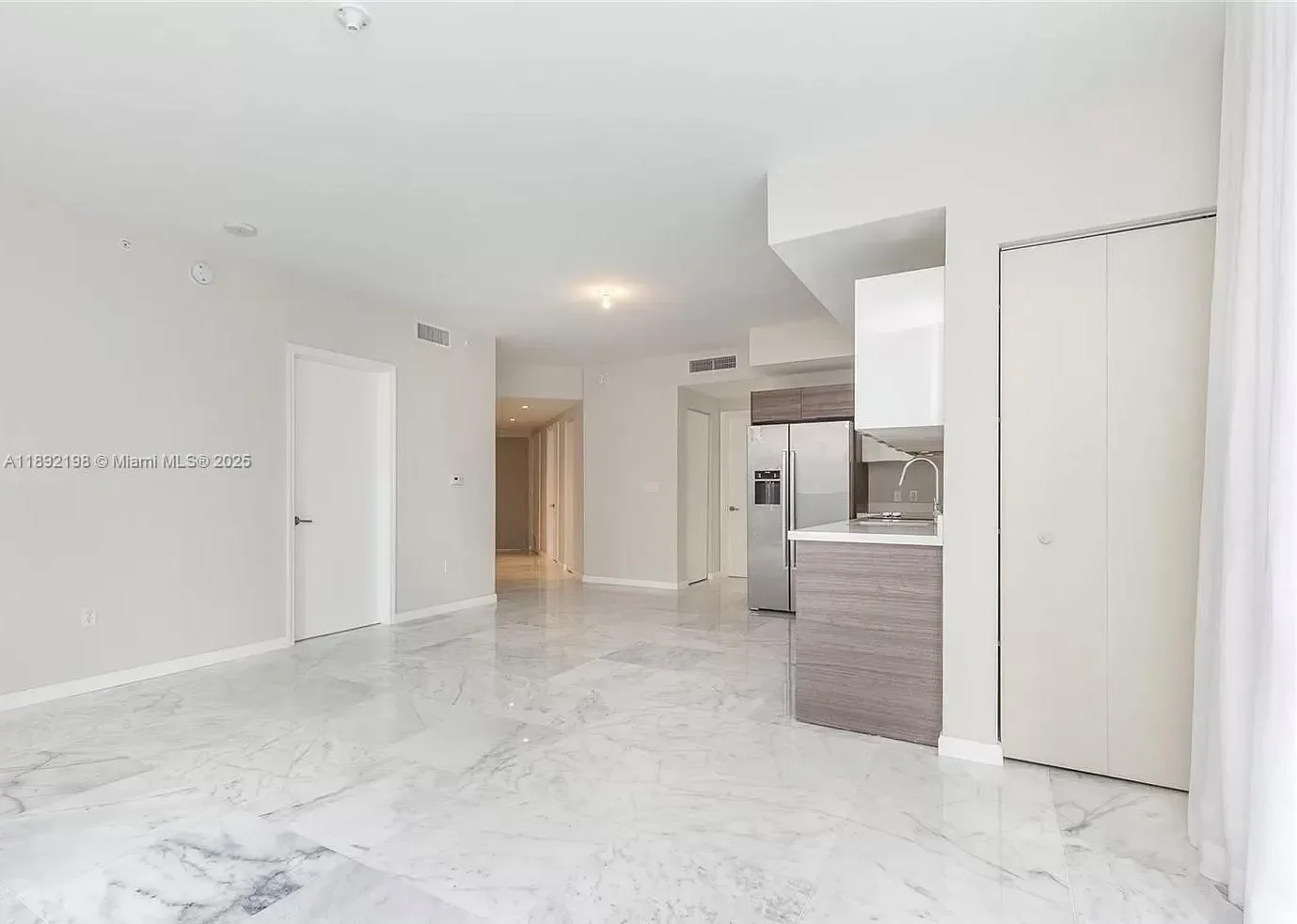 1010 SW 2nd Ave 603, Miami, Florida, United States. - Photo 33