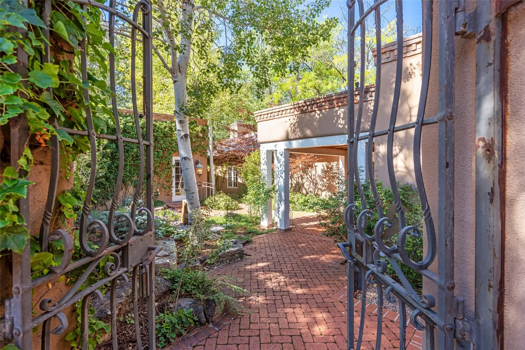 500 Garcia Street, Santa Fe, NM 87505, Santa Fe, New Mexico, United States. - Photo 6