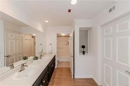 1380 W Capitol Drive 122, San Pedro, CA 90732, Los Angeles, California, United States. - Photo 26