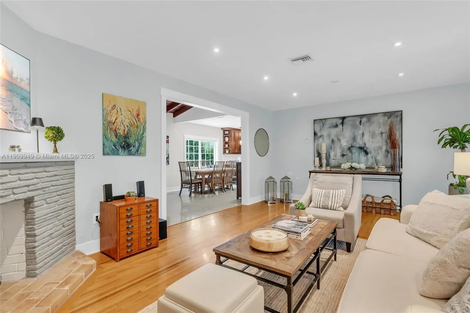 1536 Alegriano Ave, Coral Gables, Florida, United States. - Photo 4